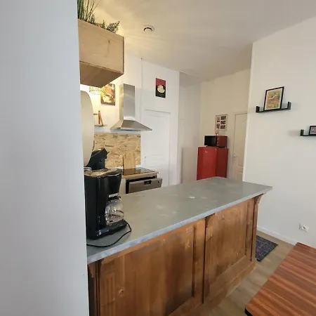 Le Plein Centre Rez De Chaussee Au Coeur De Appartamento *