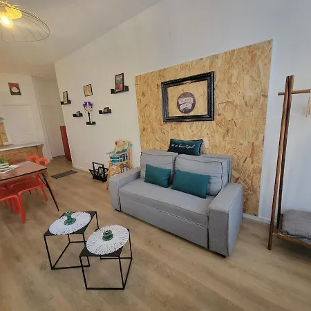 Le Plein Centre Rez De Chaussee Au Coeur De Appartamento