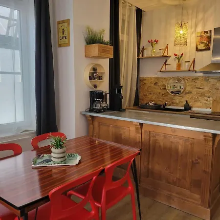 Le Plein Centre Rez De Chaussee Au Coeur De * Calais