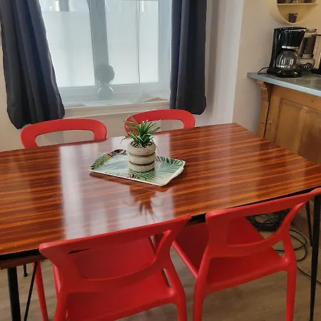 Le Plein Centre Rez De Chaussee Au Coeur De *