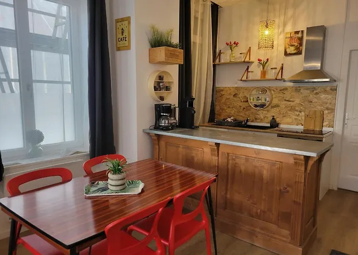 Le Plein Centre Rez De Chaussee Au Coeur De * Calais