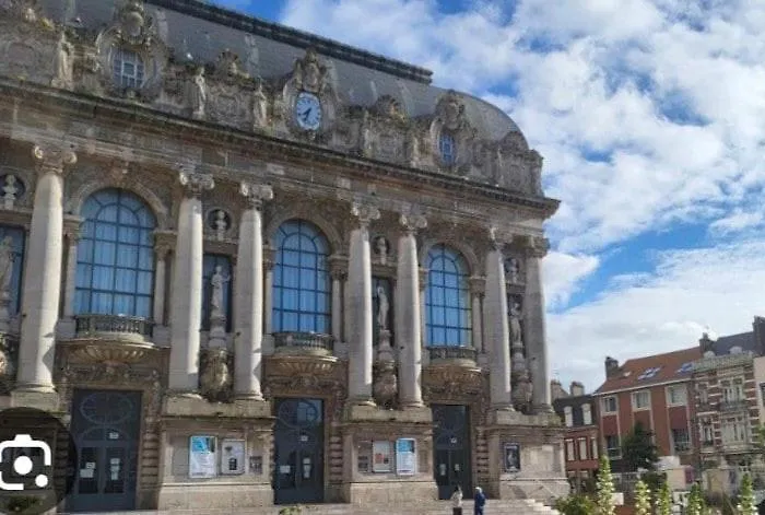 Le Plein Centre Rez De Chaussee Au Coeur De *